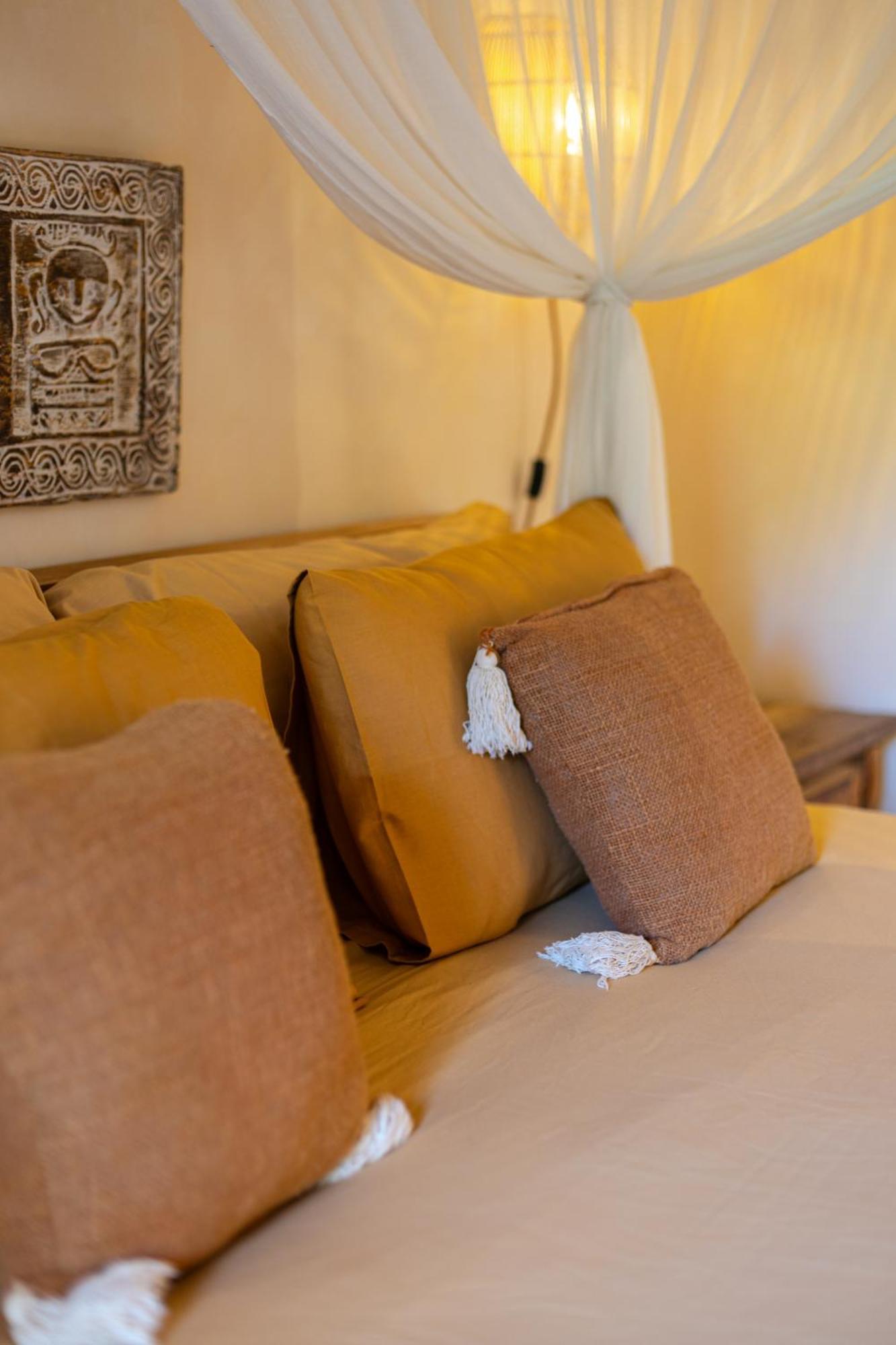 The Pink Joglo, A Cheerful 3Bdr Villa W/Pool And Rice-Field View. Dalung  Exterior foto